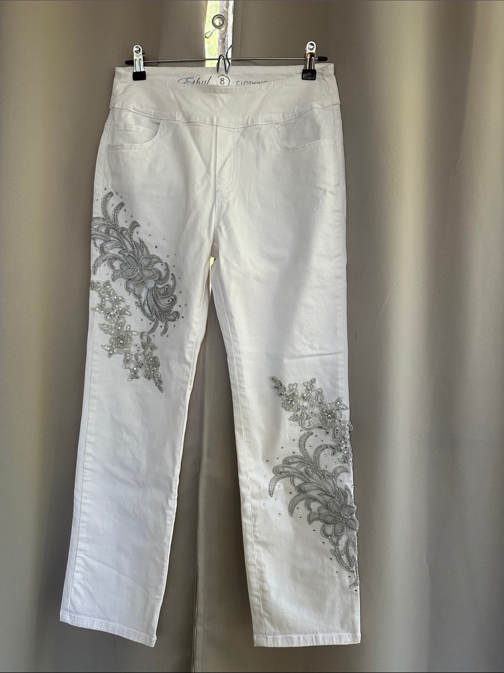 Ethyl Embellished White Women's Straight-Leg Pants jeans sz 8